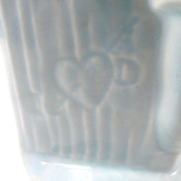 Vintage Girl Boy Hugging Planter by Shawnee Light Aqua Blue - Picture 6 of 8